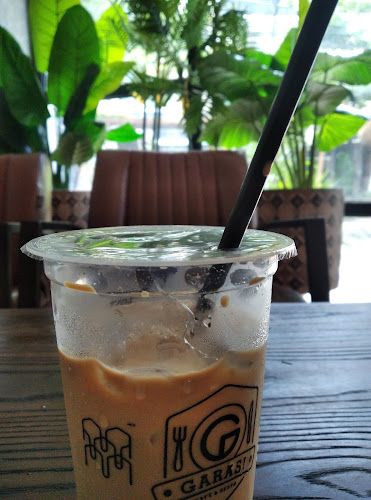 GARASI Cafe & Resto - Gastronomi dan perhotelan