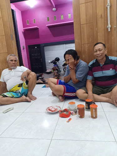 Opinii despre Warkop Pakde Karwoto în Surabaya - Gastronomi dan perhotelan