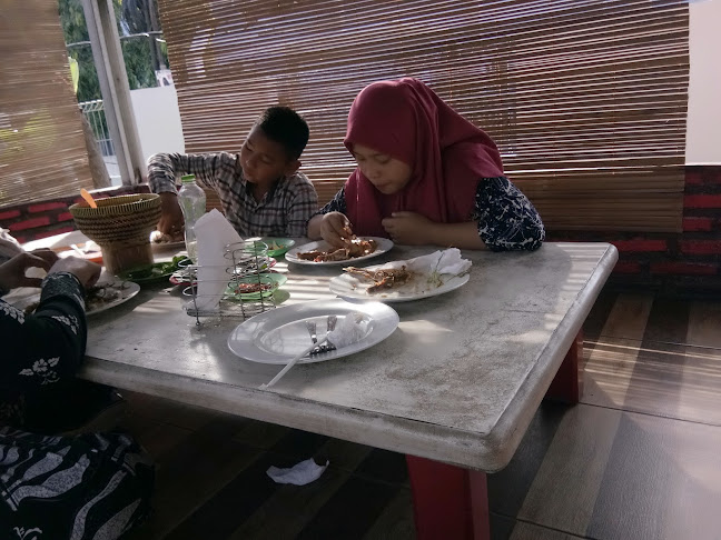 Comentarii opinii despre RM Indra Seafood Nancang