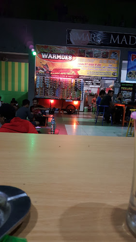 Warmoes Waroeng Moeslem - Gastronomi dan perhotelan