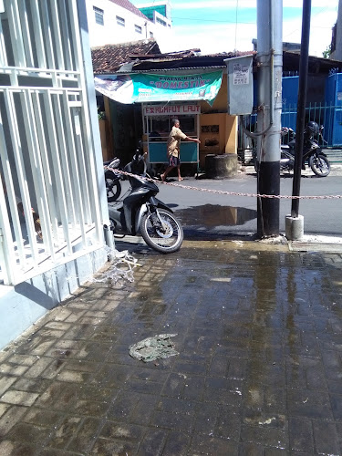 WARUNG MAKAN DOMESTIC - Gastronomi dan perhotelan