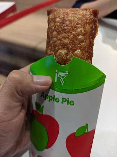 Comentarii opinii despre McDonald's Istana BEC Bandung