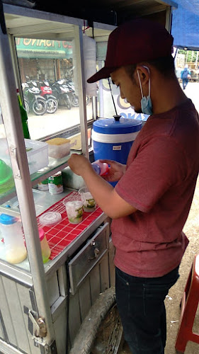Es Pisang Ijo Kang Boni - Gastronomi dan perhotelan