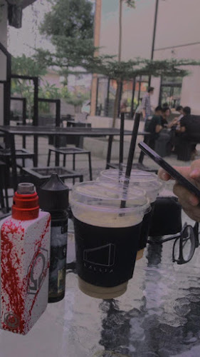 Comentarii opinii despre KALLIA