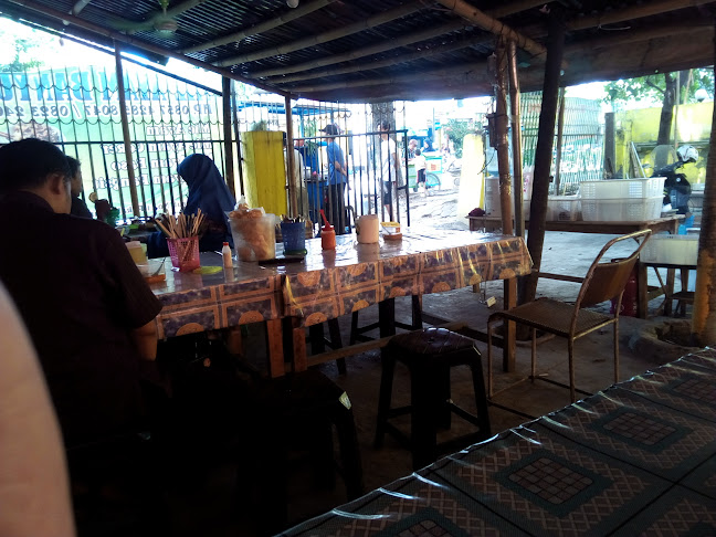 MIE AYAM BANYUMAS - Gastronomi dan perhotelan