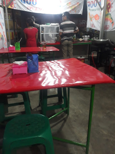 Seafood 98 nasi uduk devantara - Kota Depok