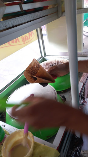 Crepes Mas Reynand - Kota Bengkulu