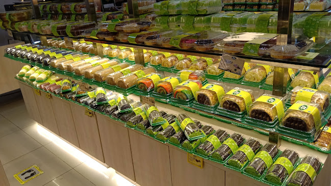 Opinii despre Majestyk Toko Kue în Kota Tangerang - Gastronomi dan perhotelan