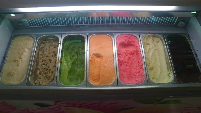 Opinii despre Gloria Bread & Cake în Kota Sorong - Gastronomi dan perhotelan