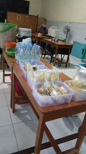 Jl. Raya Karang Asem No.42, RT.001/RW.10, Ploso, Kec. Tambaksari, Surabaya, Jawa Timur 60133