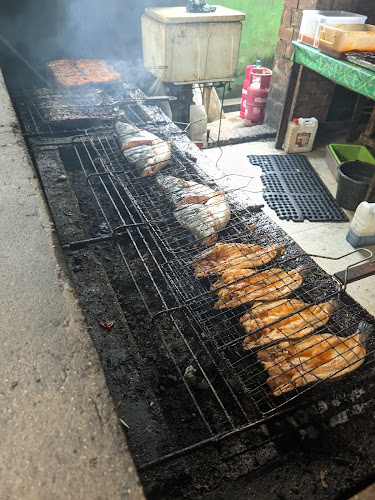 Comentarii opinii despre Rumah Makan Pondok Garuda