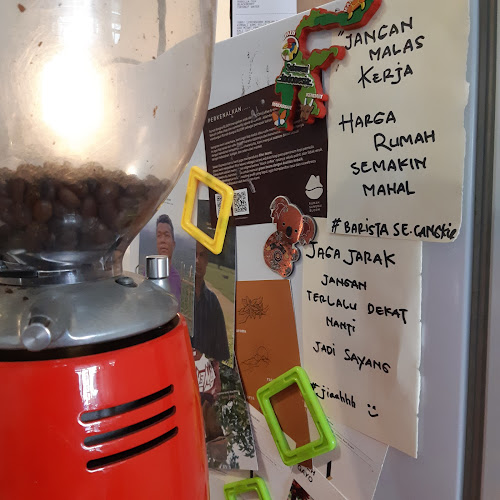 Secangkir Kopi - Gastronomi dan perhotelan