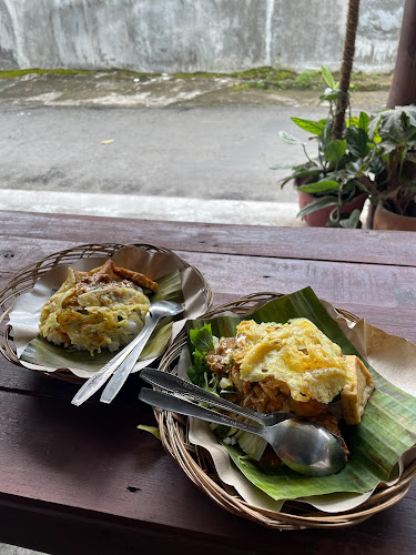 Warung prumahan & candy crepes