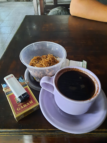 Eleven Cafe - Gastronomi dan perhotelan