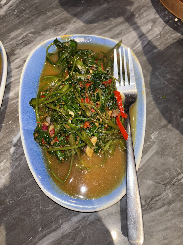 Jl. Prof. Dr. Sutami No.100, Sukarasa, Kec. Sukasari, Kota Bandung, Jawa Barat 40152