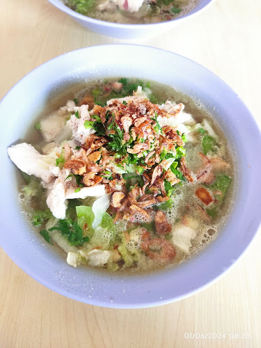 Opinii despre Sop Ikan Aliang în Kota Batam - Gastronomi dan perhotelan