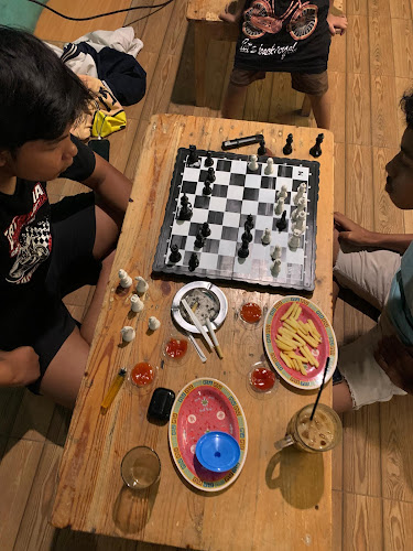 Jl. Pd. Kacang No.2, RW.16, Pd. Kacang Tim., Kec. Pd. Aren, Kota Tangerang Selatan, Banten 15226