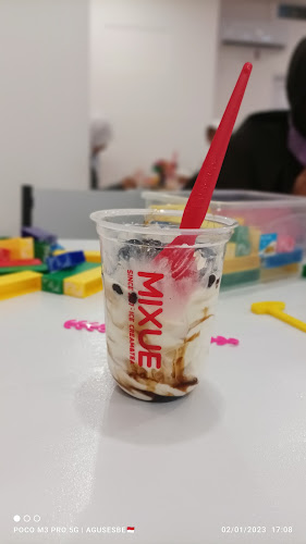 Opinii despre Mixue Wolter în Kota Semarang - Gastronomi dan perhotelan