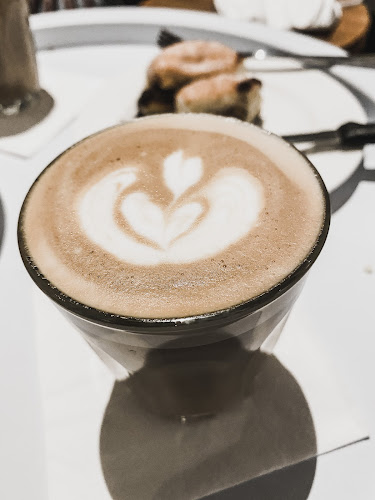 Jl. Cisangkuy No.58, Citarum, Kec. Bandung Wetan, Kota Bandung, Jawa Barat 40115