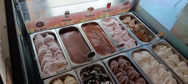 Opinii despre GELATO MASSIMO TJIANG în Kota Semarang - Gastronomi dan perhotelan