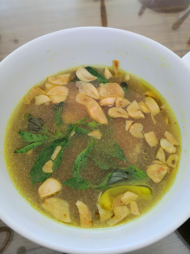 Warung Bambu Lulu Sop Kepala Ikan - Kota Denpasar