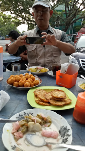 Comentarii opinii despre Kantin kuliner mama bet