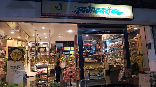 Toko Roti Jakarta