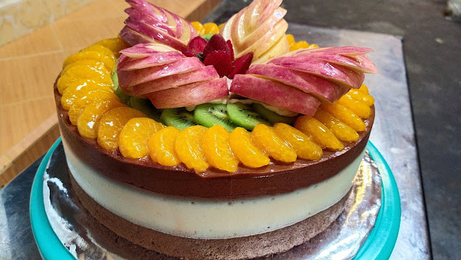 Opinii despre Purnama Catering ( Aneka Nasi Kotak , Snack Box , Kue Hantaran , Kue Kering ) în Kota Probolinggo - Gastronomi dan perhotelan