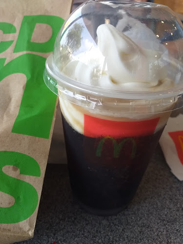 Comentarii opinii despre McDonald's - Sangkuriang Cimahi