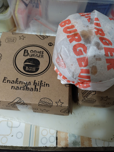 Booms Burger - Kota Tangerang Selatan