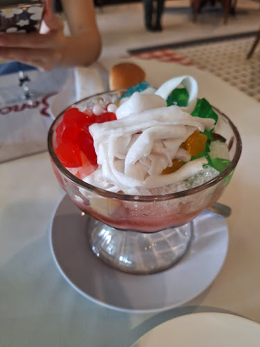 Jl. Raya Kupang Indah No.1, Dukuh Kupang, Kec. Dukuhpakis, Surabaya, Jawa Timur 60189