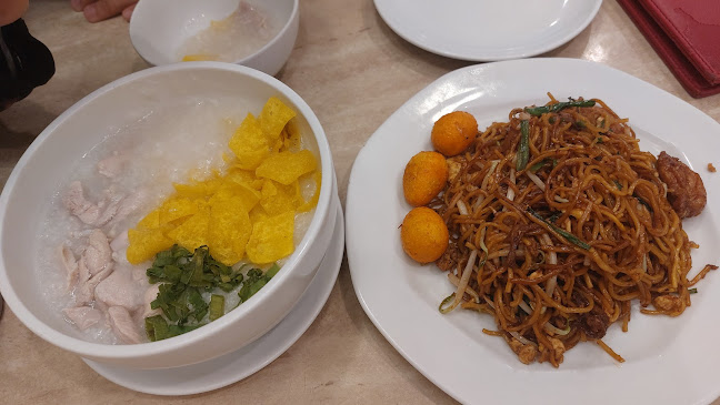 Ta Wan The Park Sawangan - Gastronomi dan perhotelan