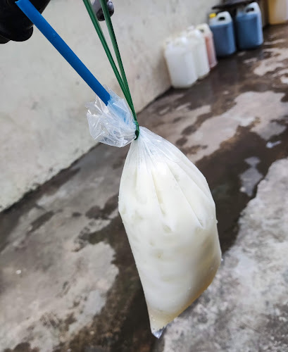 Liang Teh Ahua - Gastronomi dan perhotelan