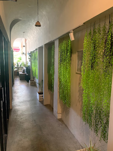 Jalan Ch. Marthatiahahu no. 196 Ruko akemalako, Kota Ternate, Maluku Utara