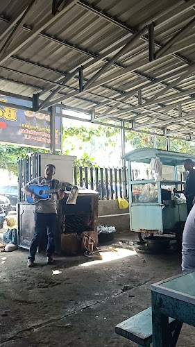 Opinii despre Es Cendol Patimura Pak Edi în Kota Padang - Gastronomi dan perhotelan