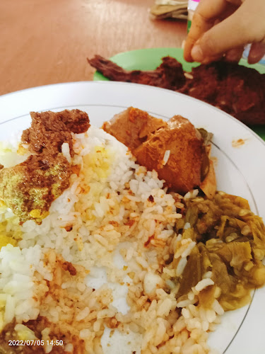 Rumah makan padang Romantis - Kota Mataram