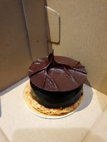 Goolali Gelato Bar & Patisserie - Kota Semarang