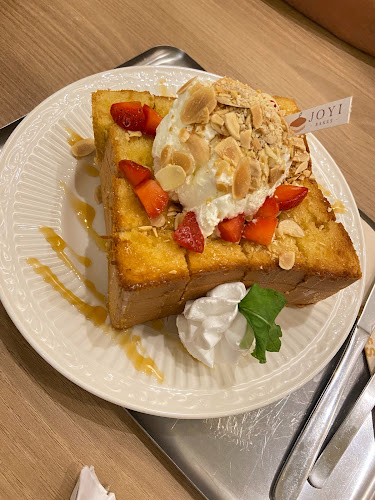 Opinii despre Joyi Bakes Cafe - Tiramisu Bingsoo Tea Dessert în Kota Batam - Gastronomi dan perhotelan