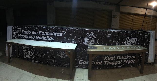 Ps. Tunjungan, Jl. Embong Malang No.6, Genteng, Kec. Genteng, Surabaya, Jawa Timur 60261