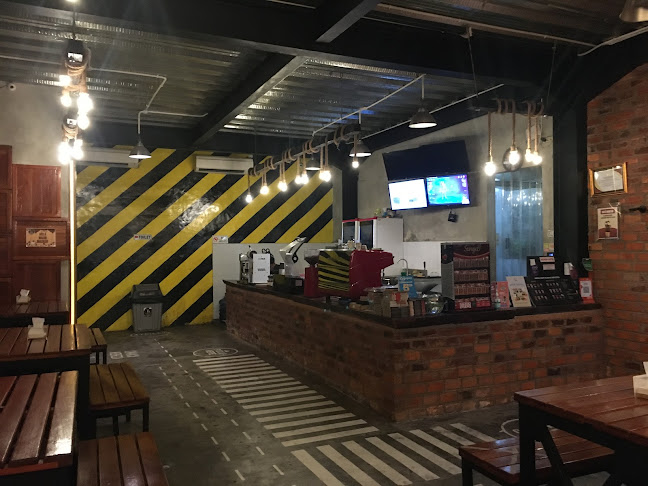 Kopi Rumah Mantan Ringroad - Gastronomi dan perhotelan