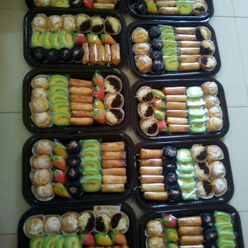 T & W Cake And Catering