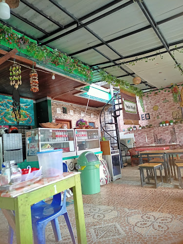 Warung Dayak Mahakam - Gastronomi dan perhotelan