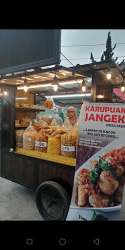 Jl. Dr. Hamka No.5, Pakan Kurai, Kec. Guguk Panjang, Kota Bukittinggi, Sumatera Barat 26112