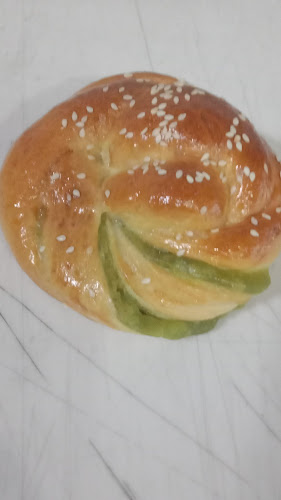 ANDINI BAKERY - Gastronomi dan perhotelan