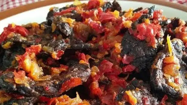 Comentarii opinii despre Ayam geprek Dan Paru Rica Moms