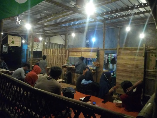 Warkop SEMILIR - Gastronomi dan perhotelan