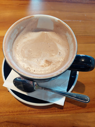 Al Raha Resto & Cafe - Gastronomi dan perhotelan