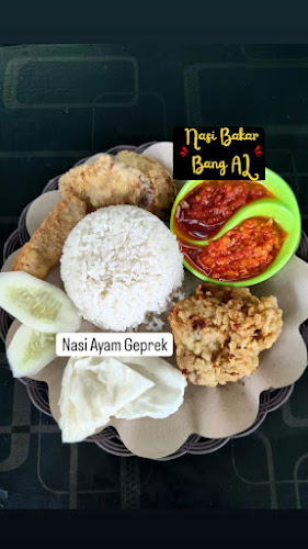 Jl. Karya Wisata Depan Mesjid Baiturrahman Jip 1, Kota Medan, Sumatera Utara 20144