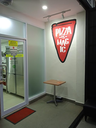 Bumi Tamalanrea Permai, Jl. Bumi Tamalanrea Permai No.1F, Tamalanrea, Kec. Tamalanrea, Kota Makassar, Sulawesi Selatan