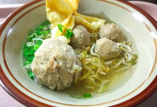 MIE BASO DENI - Gastronomi dan perhotelan